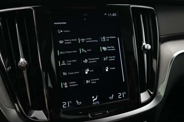 Volvo V60 (2019) thumbnail 50