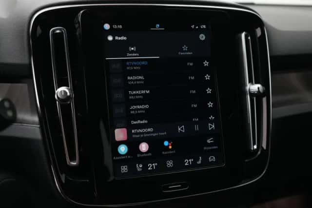 Volvo XC40 (2023) thumbnail 33