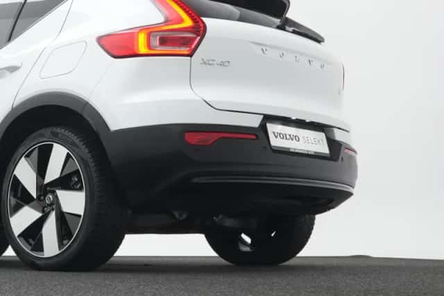 Volvo XC40 (2023) thumbnail 40