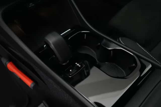 Volvo XC40 (2023) thumbnail 44