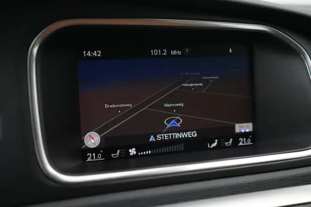 Volvo V40 (2019) thumbnail 19