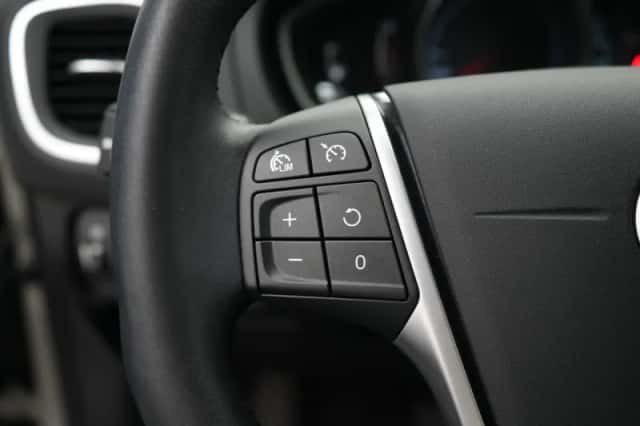 Volvo V40 (2019) thumbnail 31