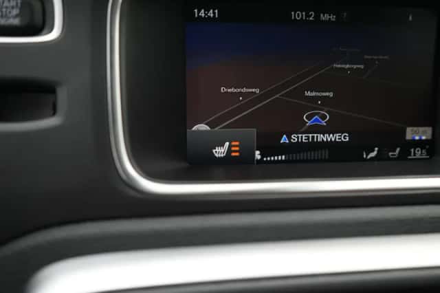 Volvo V40 (2019) thumbnail 40