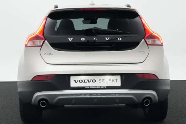 Volvo V40 (2019) thumbnail 6
