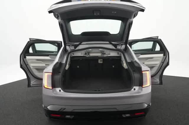 Volvo ES90 (2025) thumbnail 13