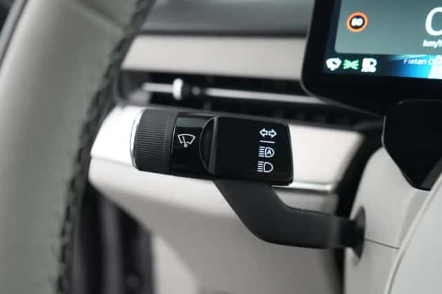 Volvo ES90 (2025) thumbnail 37