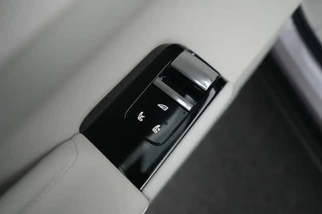 Volvo ES90 (2025) thumbnail 58