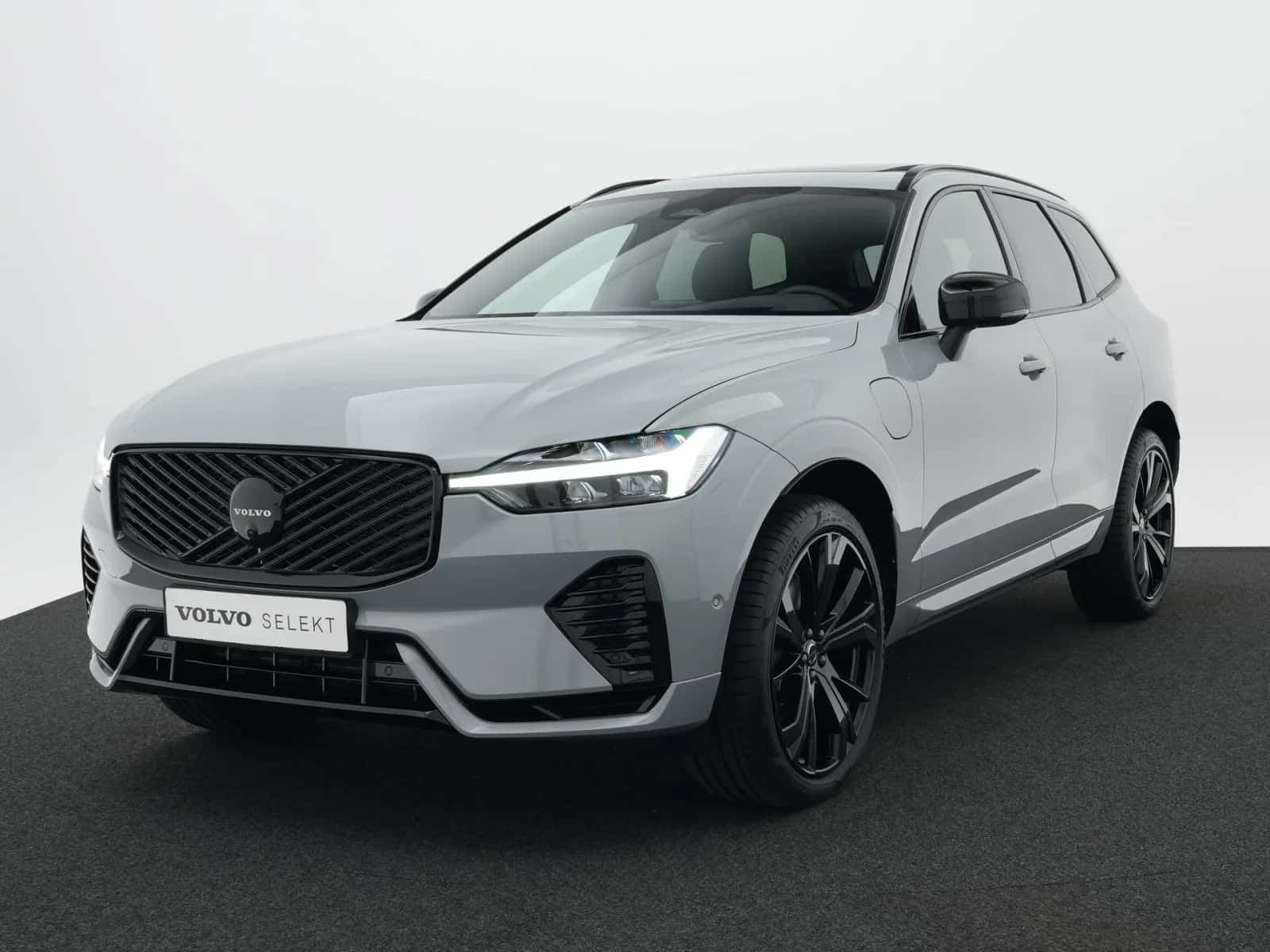 Volvo XC60 (2026) — foto 1