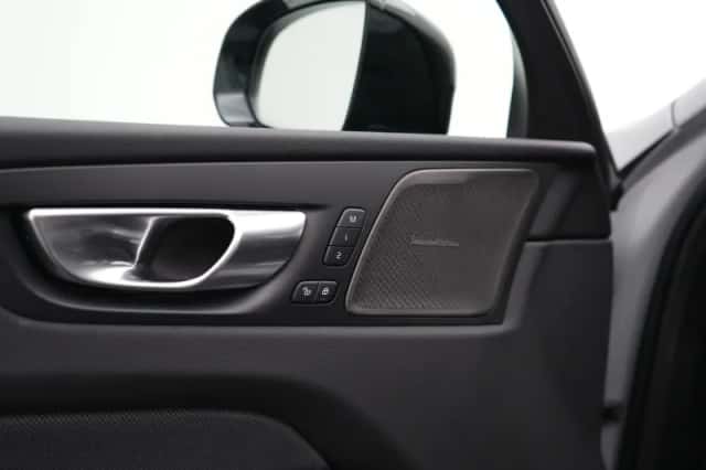 Volvo XC60 (2026) thumbnail 24