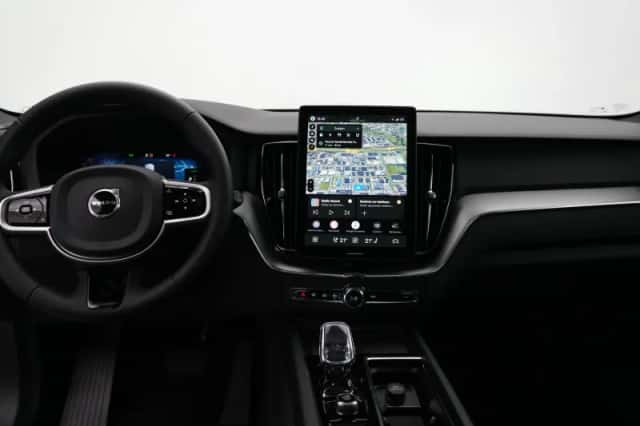 Volvo XC60 (2026) thumbnail 7