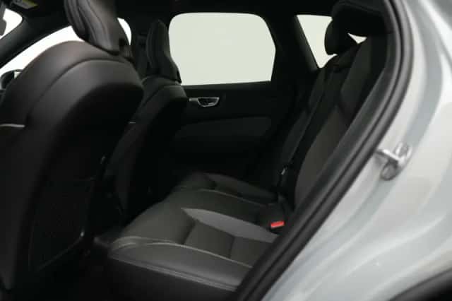 Volvo XC60 (2026) thumbnail 9