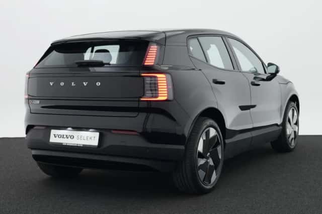 Volvo EX30 (2026) thumbnail 2