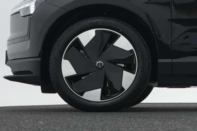 Volvo EX30 (2026) thumbnail 18
