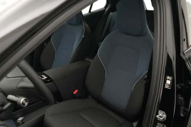 Volvo EX30 (2026) thumbnail 27