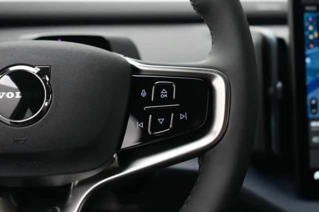 Volvo EX30 (2026) thumbnail 35