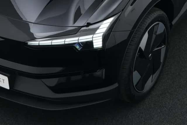 Volvo EX30 (2026) thumbnail 36