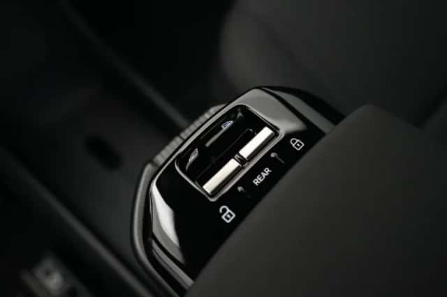 Volvo EX30 (2026) thumbnail 49