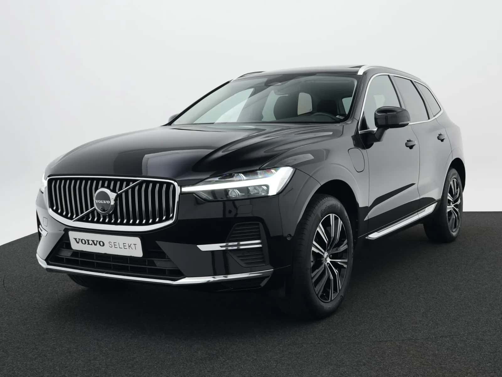 Volvo XC60 (2021) — foto 1