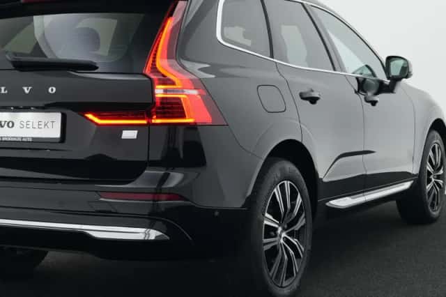 Volvo XC60 (2021) thumbnail 40