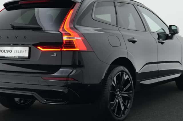 Volvo XC60 (2024) thumbnail 39