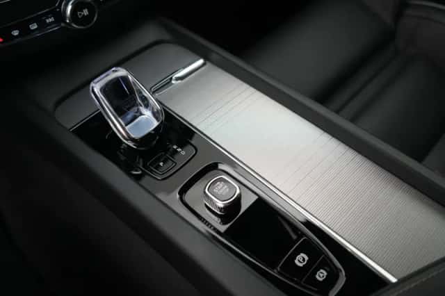 Volvo XC60 (2024) thumbnail 54