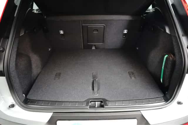 Volvo EX40 (2026) thumbnail 13