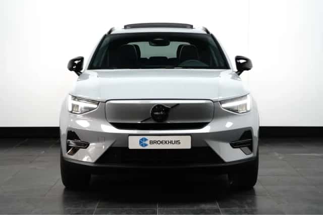 Volvo EX40 (2026) thumbnail 16