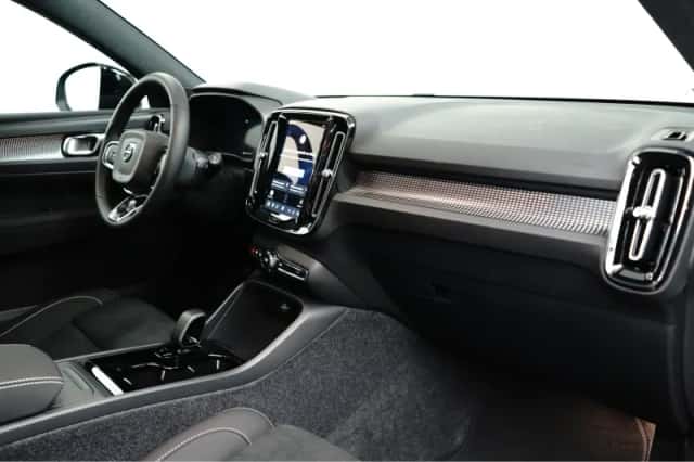 Volvo EX40 (2026) thumbnail 7
