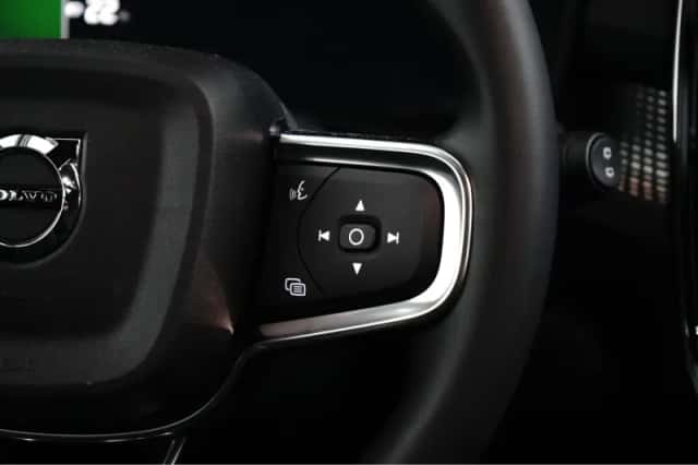 Volvo EX40 (2026) thumbnail 13