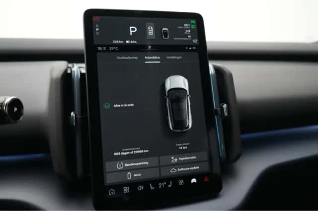 Volvo EX30 (2026) thumbnail 13