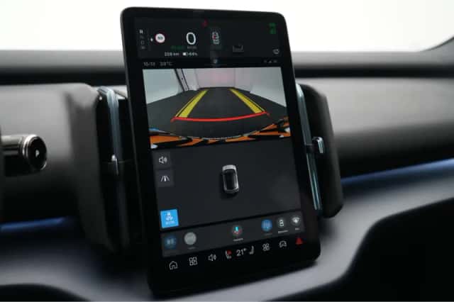 Volvo EX30 (2026) thumbnail 15