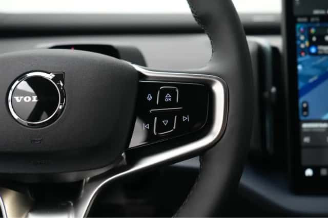 Volvo EX30 (2026) thumbnail 32