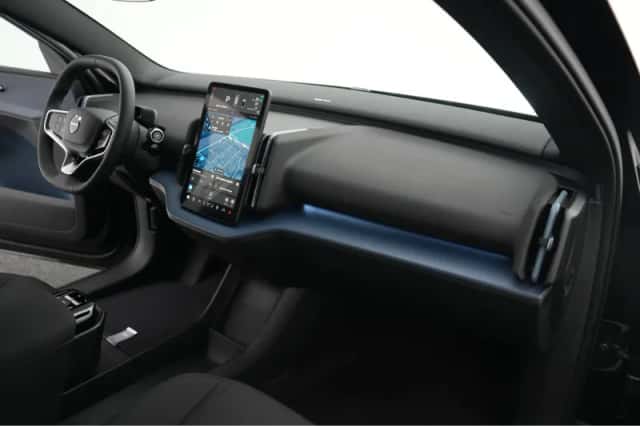 Volvo EX30 (2026) thumbnail 6