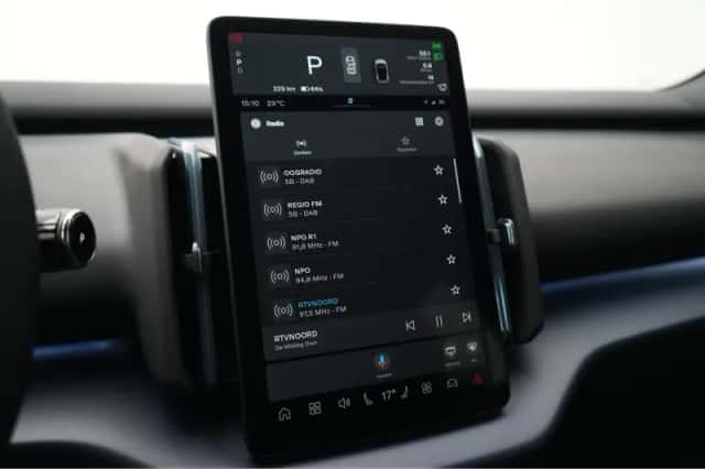 Volvo EX30 (2026) thumbnail 8