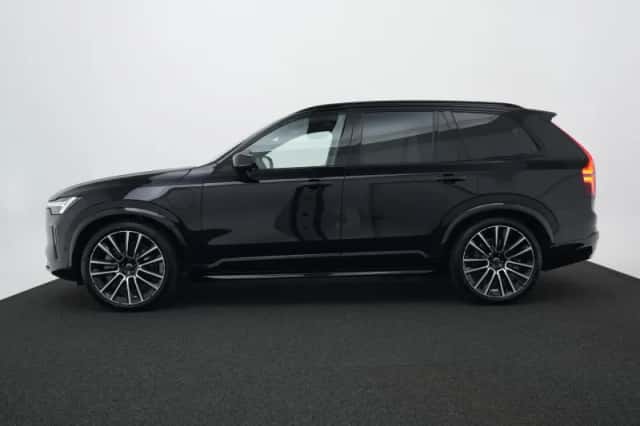 Volvo XC90 (2026) thumbnail 3