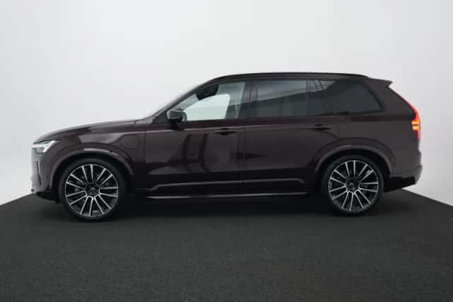 Volvo XC90 (2026) thumbnail 3