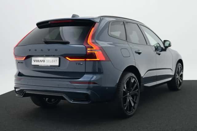 Volvo XC60 (2026) thumbnail 2