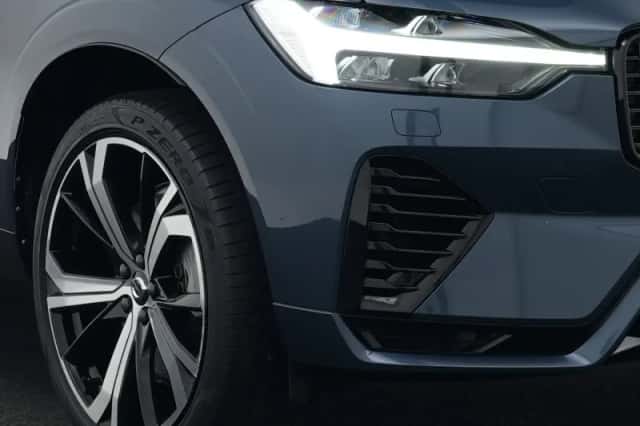 Volvo XC60 (2022) thumbnail 17