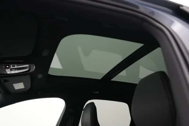 Volvo XC60 (2022) thumbnail 22