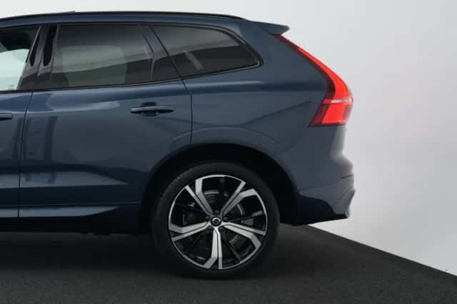 Volvo XC60 (2022) thumbnail 46