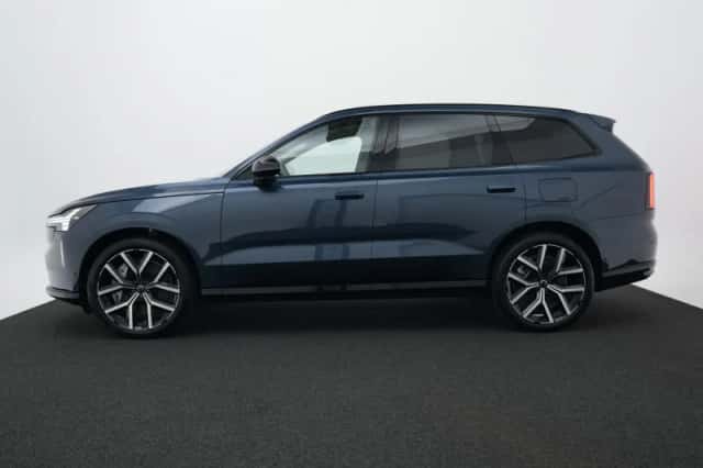 Volvo EX90 (2026) thumbnail 4