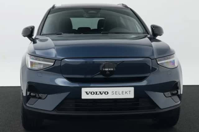 Volvo EX40 (2026) thumbnail 5