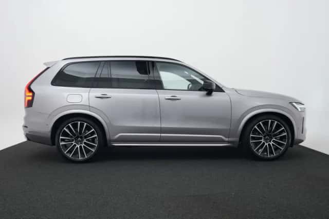 Volvo XC90 (2026) thumbnail 4