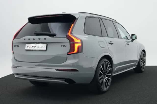Volvo XC90 (2026) thumbnail 2