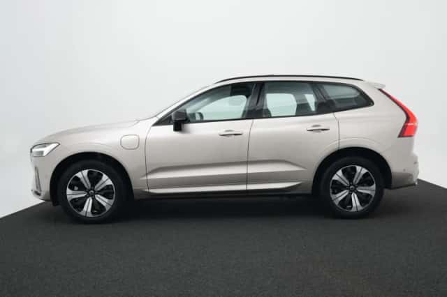 Volvo XC60 (2025) thumbnail 3