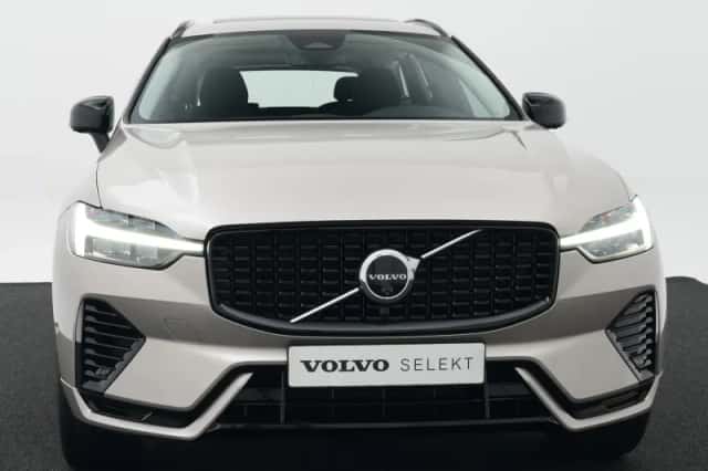 Volvo XC60 (2025) thumbnail 5