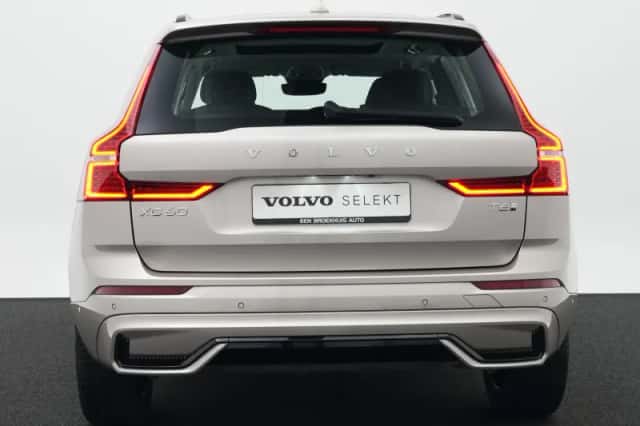 Volvo XC60 (2025) thumbnail 6