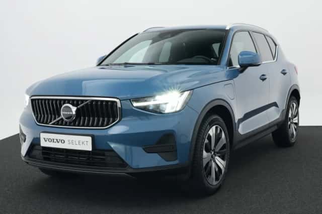 Volvo XC40 (2023) thumbnail 1