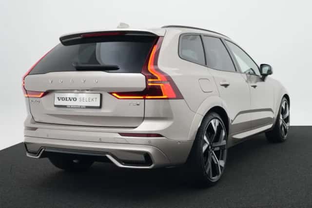 Volvo XC60 (2026) thumbnail 2