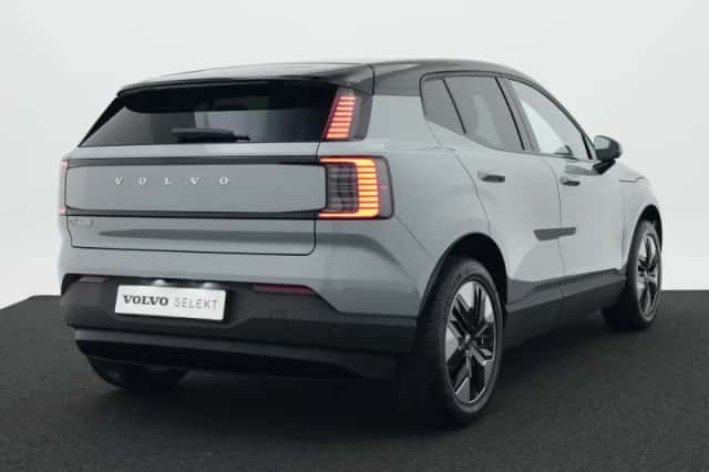 Volvo EX30 (2026) thumbnail 2